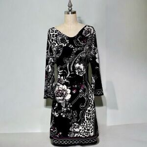 White House Black Market Floral Shift Dress Large